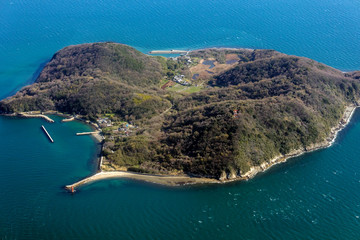 香川県丸亀市の牛島を空撮