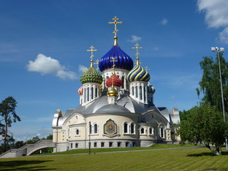 Fototapeta na wymiar The cathedral in honor of st. prince Igor Chernigovsky (2012). Moscow region