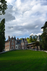 Fototapeta na wymiar Château de la Loire en France à Amboise sous un ciel bleu d'été 