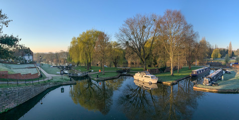 Fototapeta premium Early morning in Stourport-on-Severn