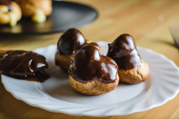 Profiteroles