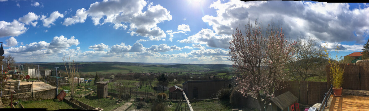 vue des hauteurs d'amance