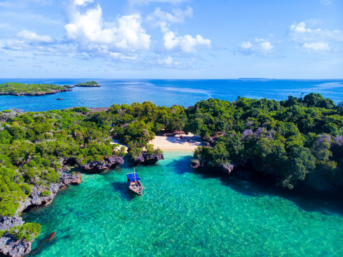 Paysage naturel d'une petite &icirc;le de l'Archipel de Zanzibar