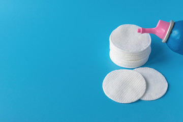 Cotton pads for skin care, for cleansing the face of cosmetics with tonic or micellar cleansing...