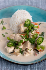 thai chicken curry with rice