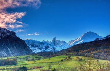 Fototapeta premium Naranjo de Bulnes (known as Picu Urriellu) in Picos de Europa National Park.