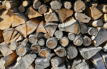 Feuerholz Stapel