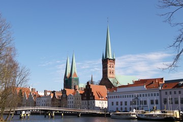 Obraz premium Beautiful Skyline of the Hanseatic City of Lübeck (Luebeck) – Germany