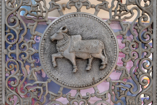Babu Amichand Panalal Adishwarji Jain temple, Mumbai