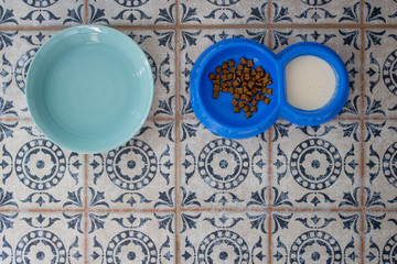 Pet food plates top view