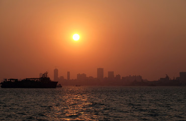 Fototapeta na wymiar Mumbai downtown sunset cityscape, India