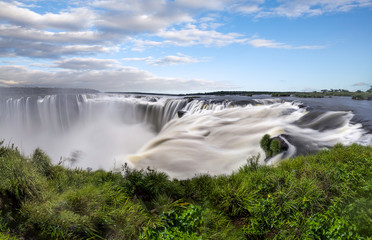 Fototapeta na wymiar Iguazu Falls long exposure