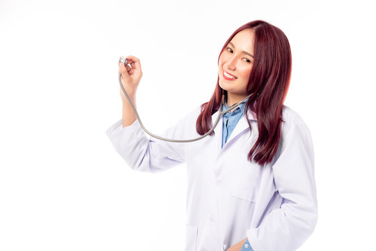 Female Doctor Gesturing Check Up Heart Beat In Doctor Office At Clinic By Using Stethoscope, Isolate On White Background. Medical Doctor Look At Camera With Happiness. Health Care, Insurance Concept