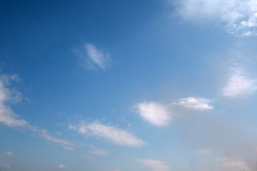 clouds in the blue sky during the daytime