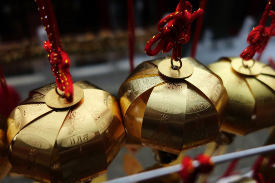 Tempelschmuck II