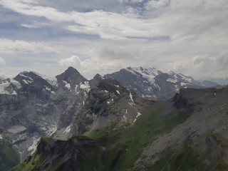 Montañas Suízas