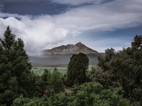 Mexican volcano located in the State of Mexico, between the valleys of Toluca and Tenango. 