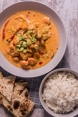 Curry de langostino con arroz basmati 