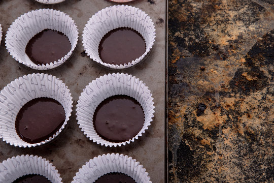 Pieczenie muffinek czekoladowo waniliowych