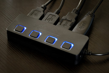 USB hub connecting and sharing multiple usb devices to a computer