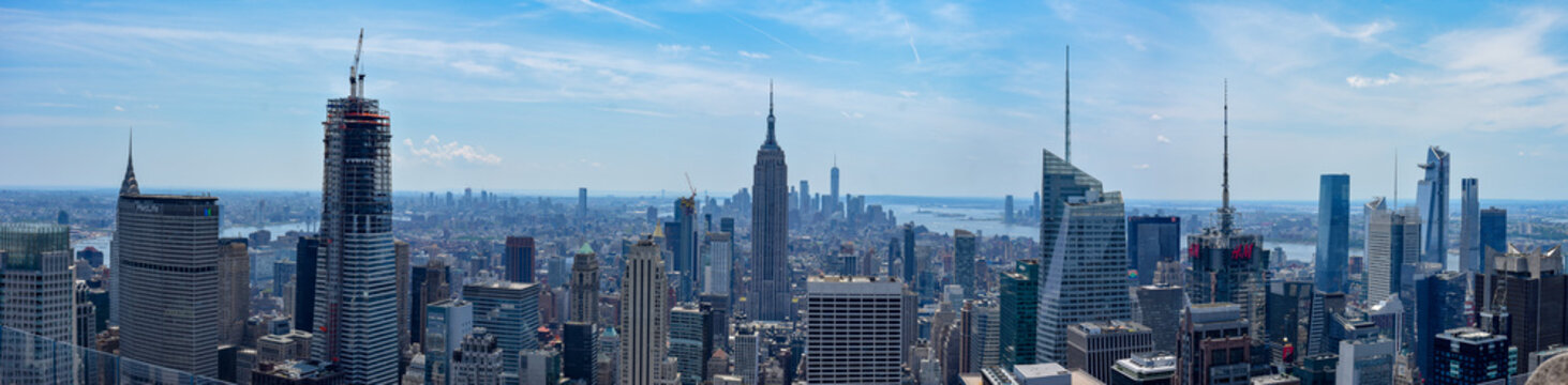 New York City skyline from 30 Rock summer © Heather