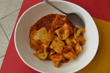 Tordelli of herbs seasoned with ragù sauce