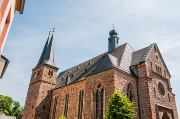Saarburg, Laurentiuskirche, Kirche, Stadt, Altstadt, Altstadthäuser, Weinstadt, Leukmündung,...