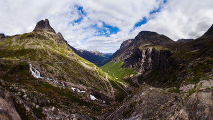 Trollstiegen Norwegen