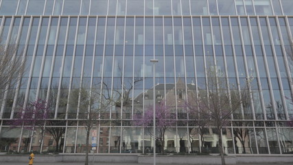 Obraz na płótnie Canvas Office Building With Glass Reflection