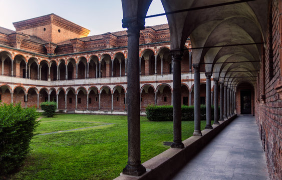 Universit&agrave; degli Studi di Milano