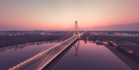 Most Mazowieckiego w Rzeszowie o zachodzie słońca