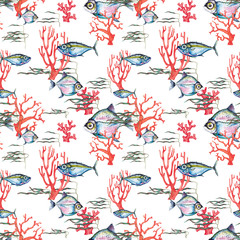 Seamless pattern of realistic different fish, marine light-red corals and seaweed. Underwater wild life. Watercolor hand painted isolated elements on white background. 