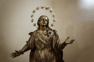 imagen de la virgen maria en italia