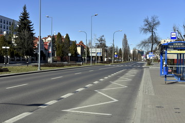 Fototapeta na wymiar puste ulice miasta, Kraków Polska w czasie kwarantanny