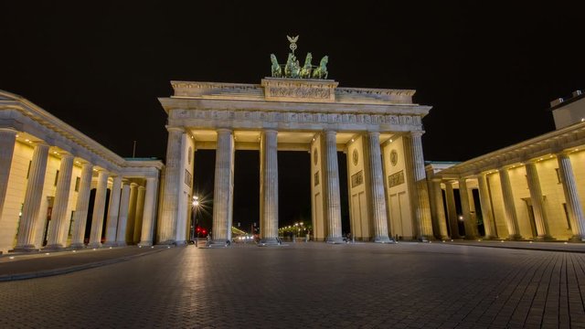 Brandenburg Gate Hyperlapse, Berlin, Germany