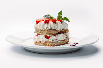 cheesecake on a plate