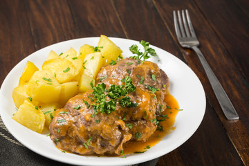 Carrillada de cerdo al vino