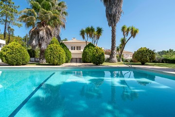 Home exterior, pool.