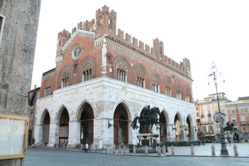 Naklejka na ściany i meble View of Palace Gotico of Piacenza