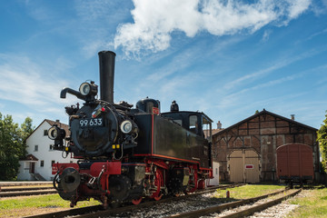 Fototapeta na wymiar Mallet Dampflokomotive auf der Öchsle-Bahn 