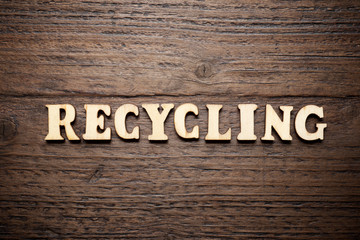 Naklejka premium Recycling word view