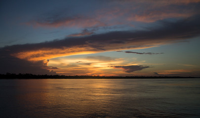 Fototapeta na wymiar Amazon sunset
