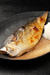 鯖の塩焼き