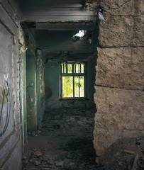 Fototapeta na wymiar abandoned house. Chernobyl region. The lost city of Pripyat. Modern ruins. Ukraine. Kiev region.