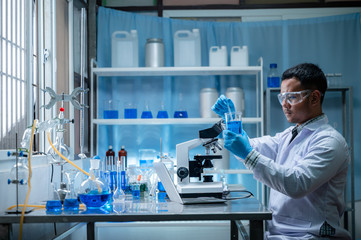 Chemical scientist Is developing an antiseptic from alcohol, alcohol product for anti-virus COVID-19