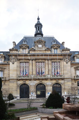 Fototapeta na wymiar Le Kremlin-Bicêtre, Val-de-Marne, France : la mairie, hôtel de ville.