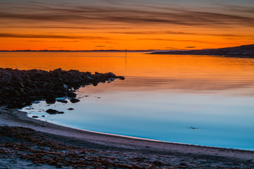 Zachód słońca nad Ytre Hvaler w gminie Viken w Norwegii © Dreamnordno