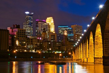 Minneapolis skyline at night 3