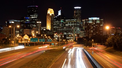 Fototapeta na wymiar Minneapolis Skyline at night 2