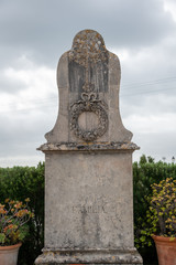 Fototapeta premium Schöner Grabstein in Spanien 